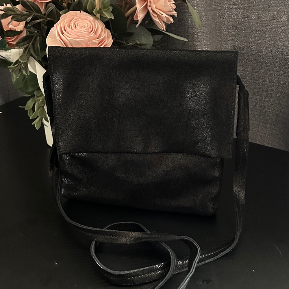 Moda Luxe Elegant Black Cross body bag